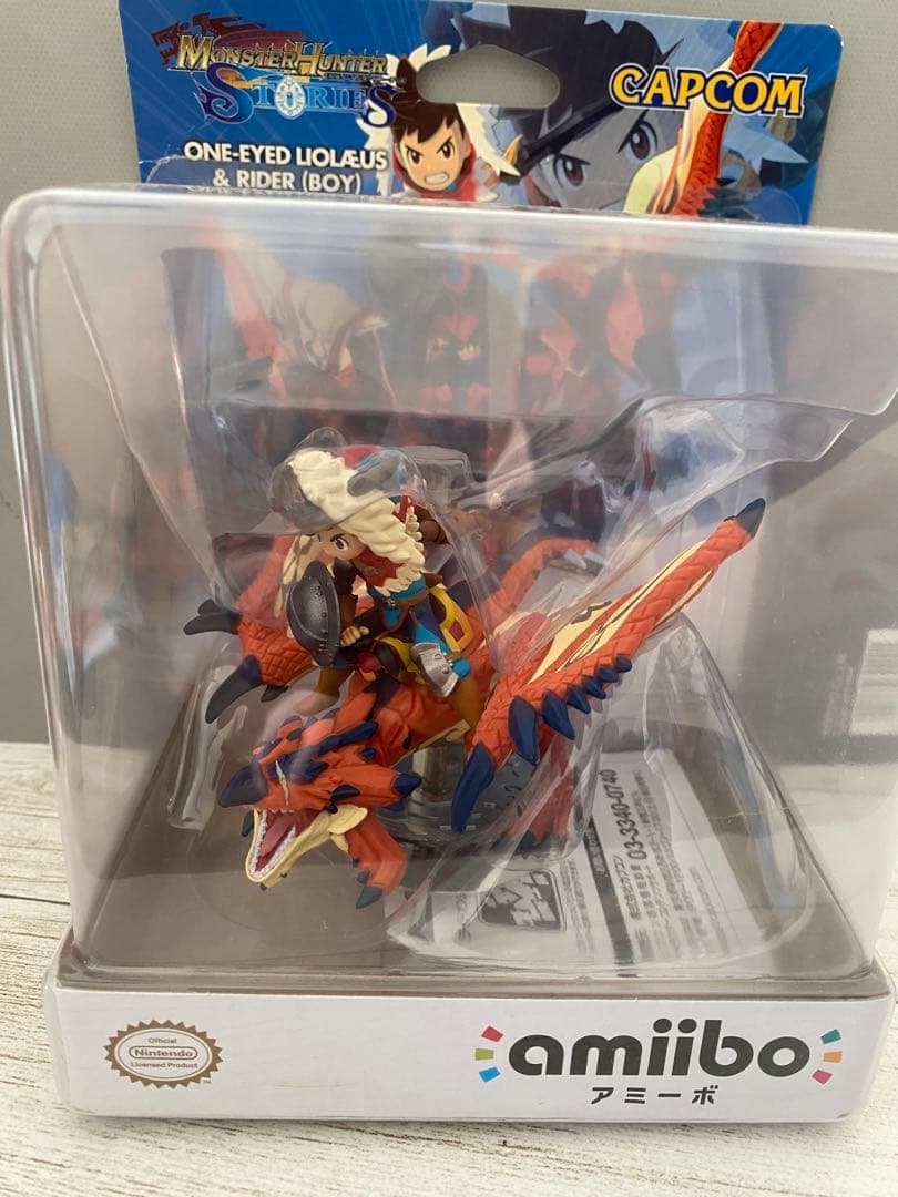 CAPCOM amiibo 隻眼のリオレウス＆ライダー（男の子）