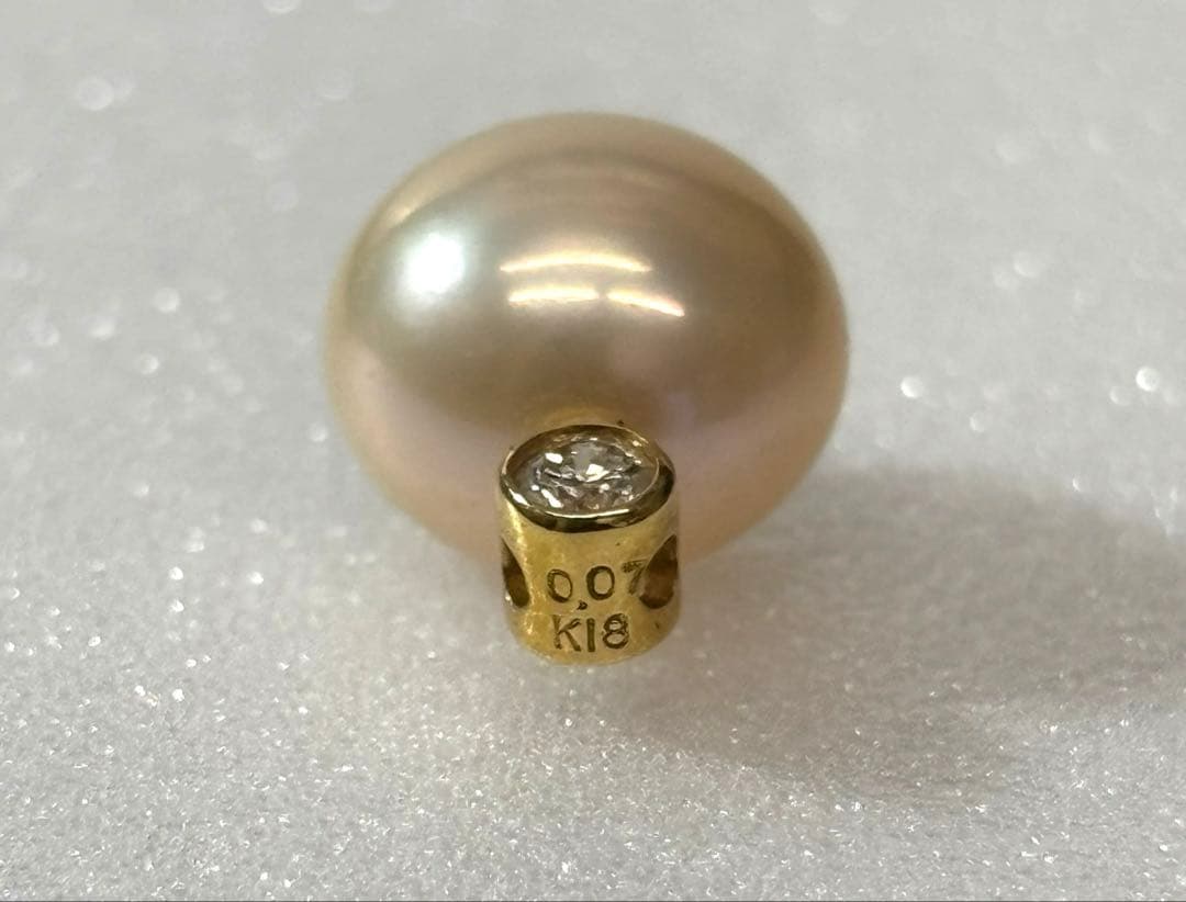 【K18 / パールネックレストップ 】 本真珠 ダイヤ0.07ct 1.55g