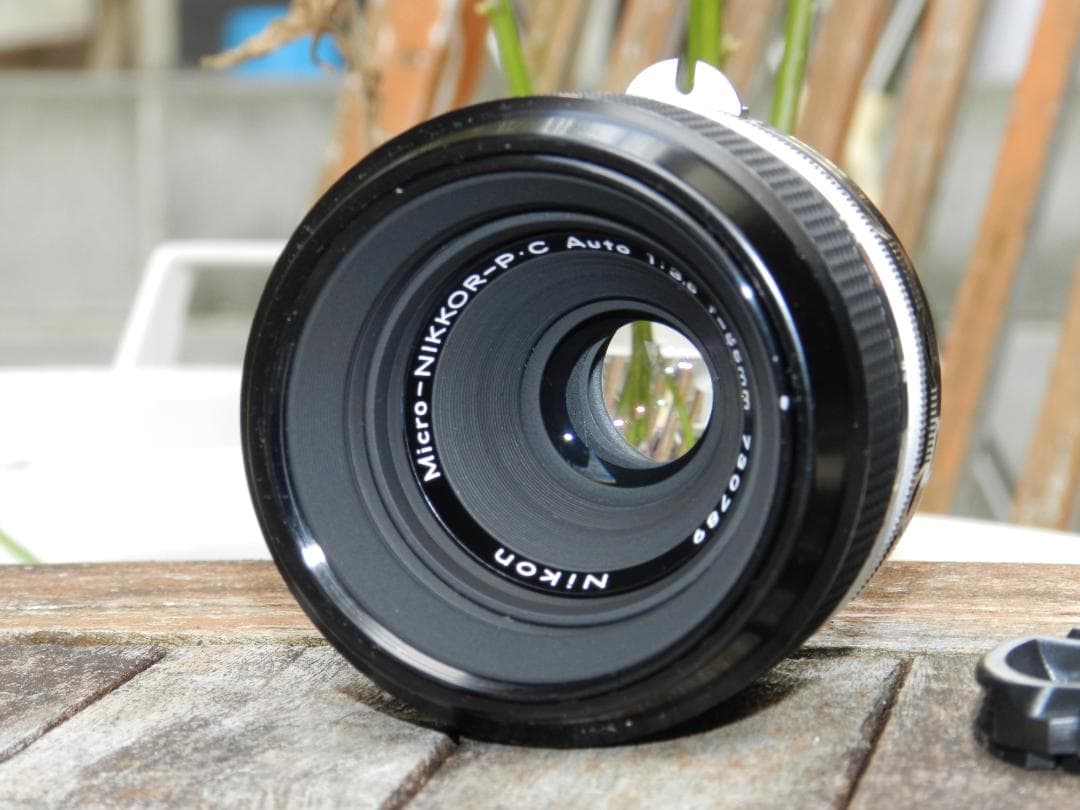 美品　Nikon F 一眼レフカメラ P.C 55 3.5 マクロ　即撮影可