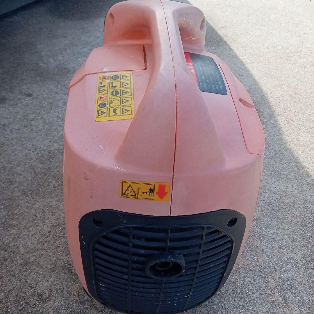 ポータブル発電機 オレンジ色