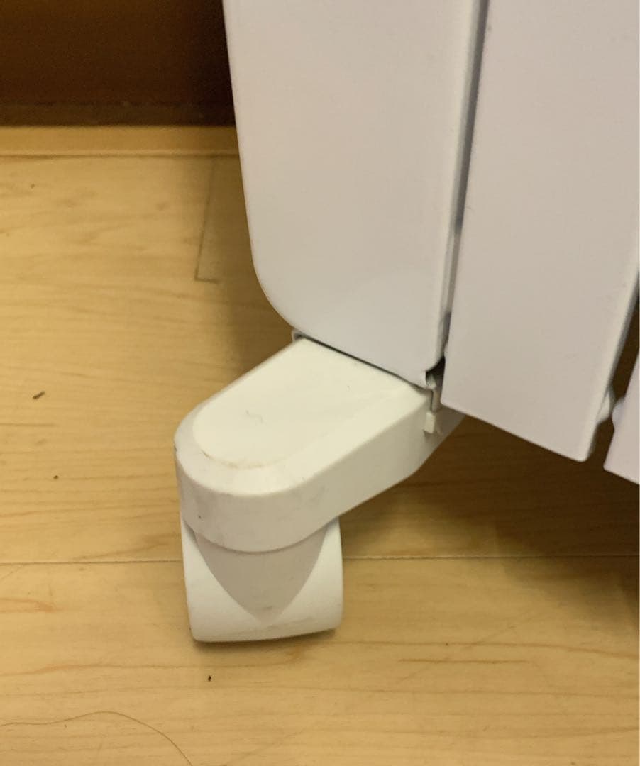 値下げ！DeLonghi オイルヒーター ドラゴンデジタル DDQ0915-WH