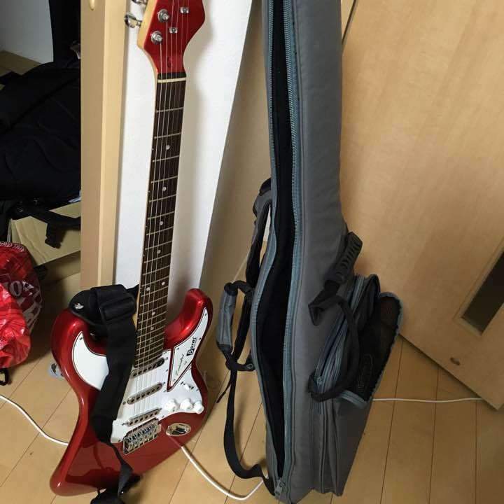 BURNS エレキギター