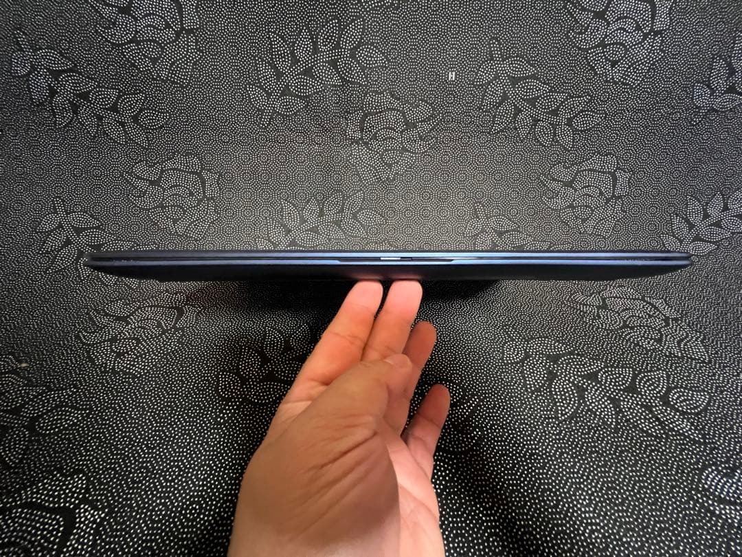 HP Dragonfly i5 8265U メモリー8GB SSD 256GB