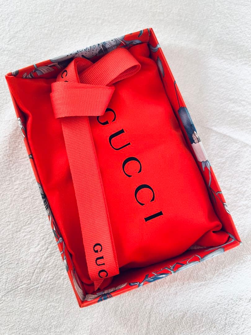 GUCCI グッチ GGマトラッセ 二つ折り財布 限定 花柄 箱、袋、説明書