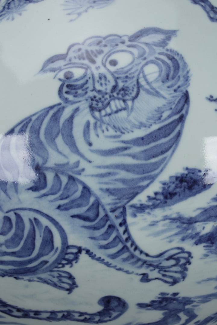 【韓国人間国宝 安東吾】染付虎図花瓶 丸壺 共箱 李朝白磁 大型飾壺 古美術骨董