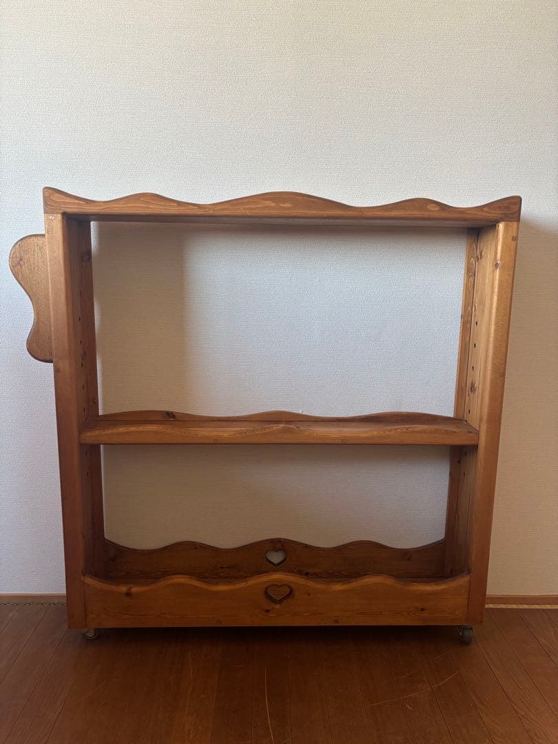 出品は4/13まで! (送料込)カントリー家具(木製スリムワゴン )