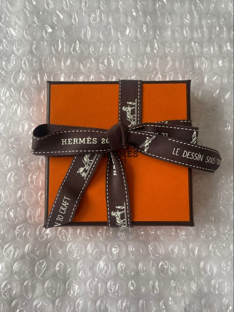 エルメス　ブローチ　シェーヌダンクル　バッチ　プシエール　ゴールド金具　エプソン