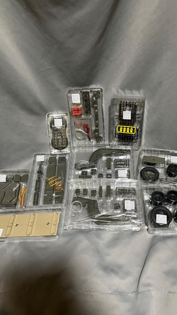 アシェット1/16 73式トレーラー(74式戦車をつくる延長分）111～160号