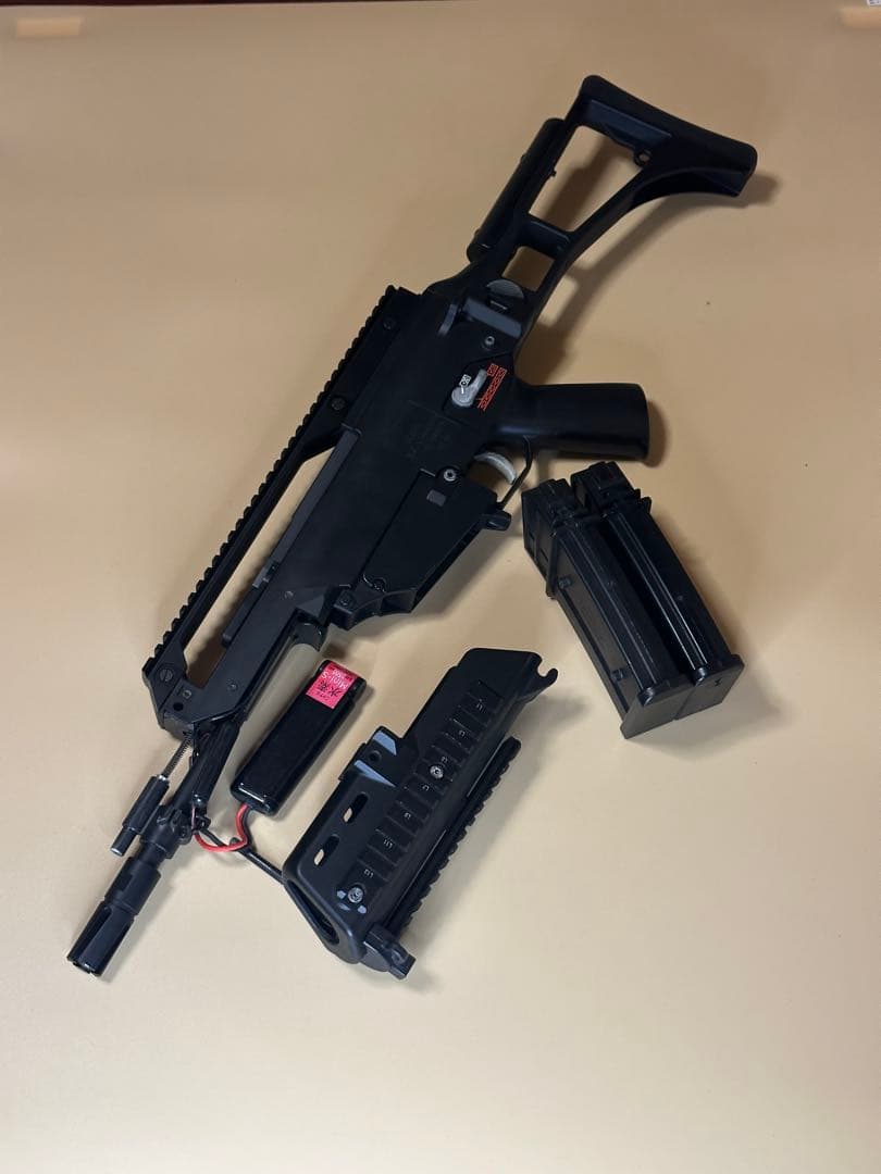 【残暑セール】東京マルイ G36C 次世代電動 バッテリーとケース