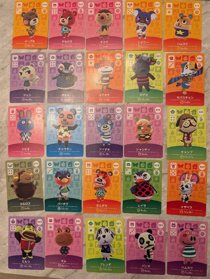 どうぶつの森　amiiboカード　ジュン　ヴァネッサ　メープル　アセロラ
