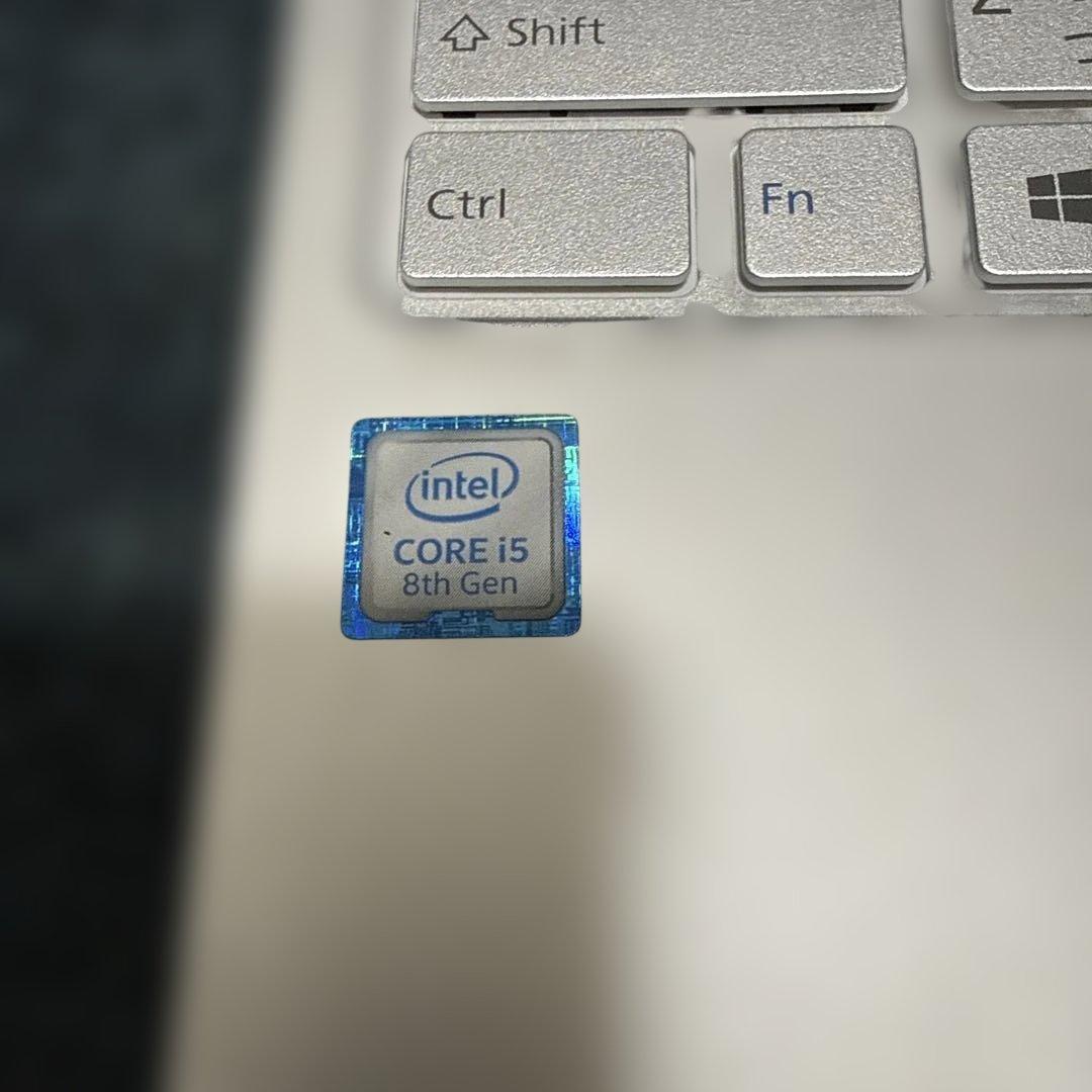 Fujitsu LifeBook SH90/C3 ノートパソコン