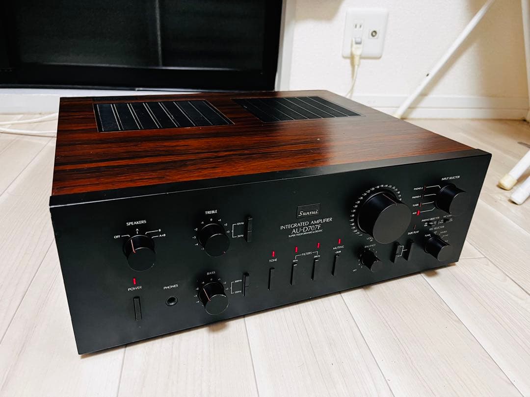 SANSUI AU-D707F プリメインアンプ￥108,000 1980年発売