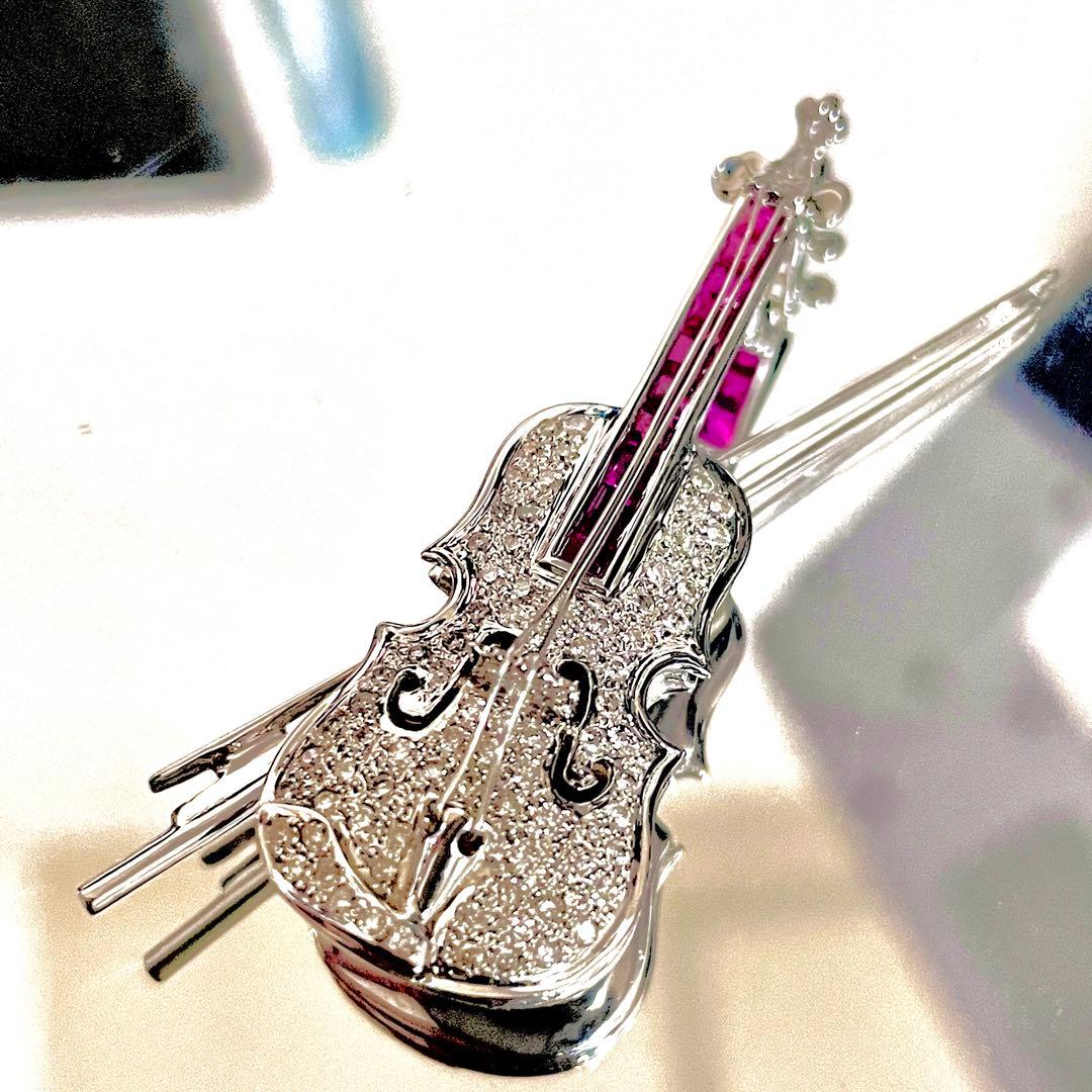 おおちゃん【超豪華】K18WG ダイヤ＋ルビー バイオリン ブローチ