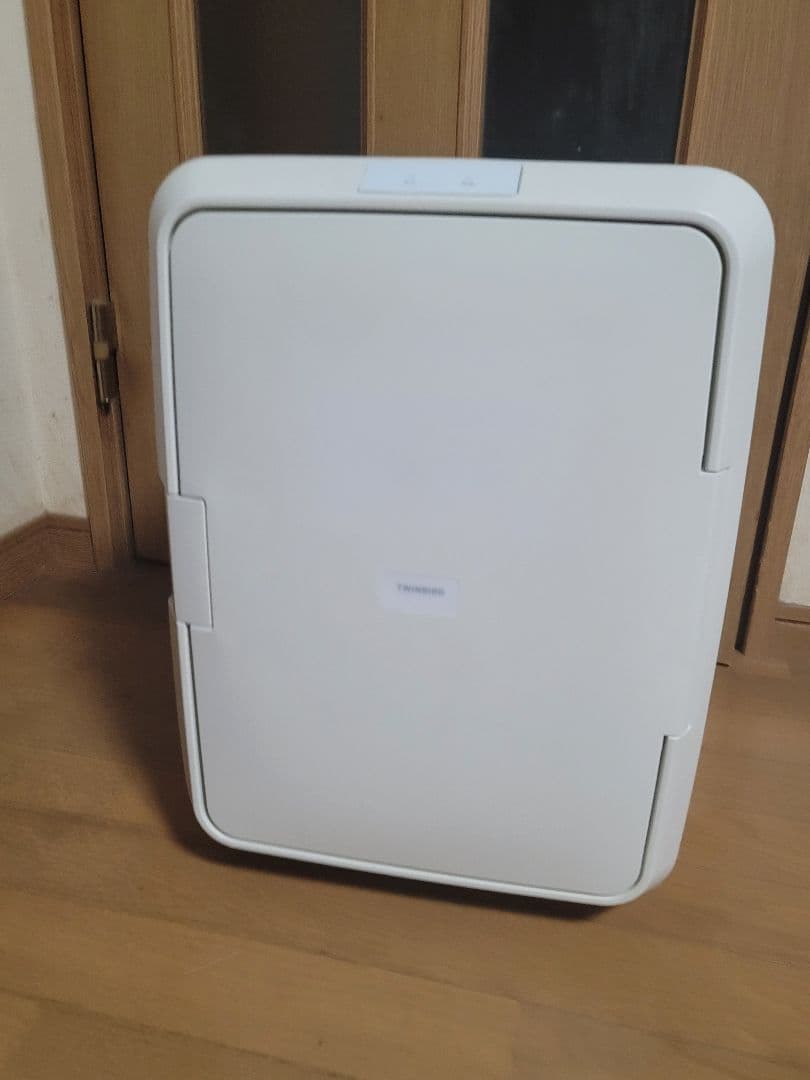 ツインバード 電子適温ボックス保冷保温庫 20L HR-EB08W冷蔵庫キャンプ