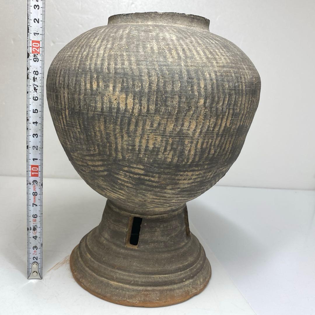 古代　韓国　新羅土器　高さ約23.5㎝　タカサ　東さ7-0304①