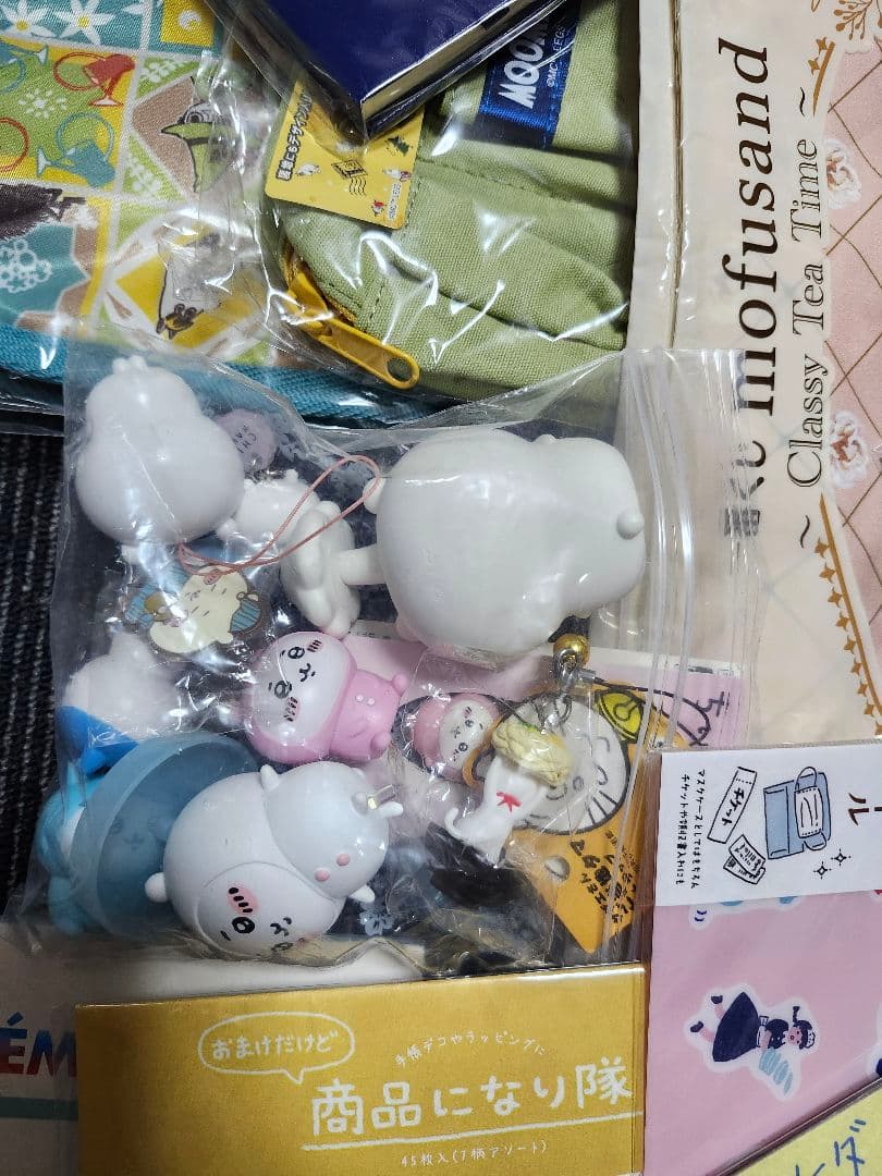 ポケモン　ちいかわ　サンリオ　メモ帳　筆箱　糸　すみっコぐらし　まとめ売り