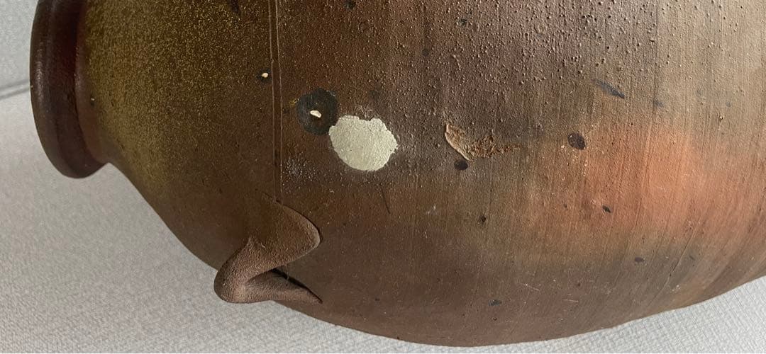 【備前焼、三耳壺、花器中壺、骨董品アンティーク、箱無し。