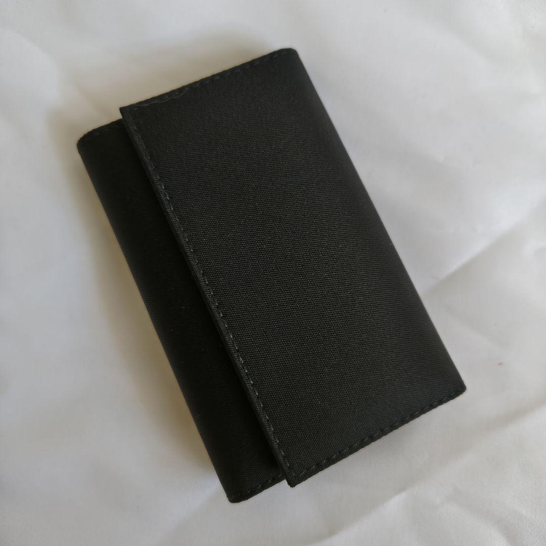 美品　PRADA ブラック ナイロン 6連 キーケース　箱付き 三角ロゴプレート