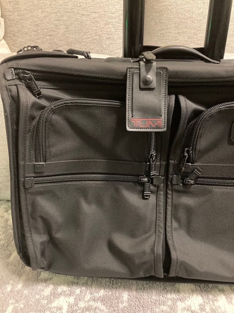 【使用2回】TUMI トゥミ 22033DH キャリー2輪