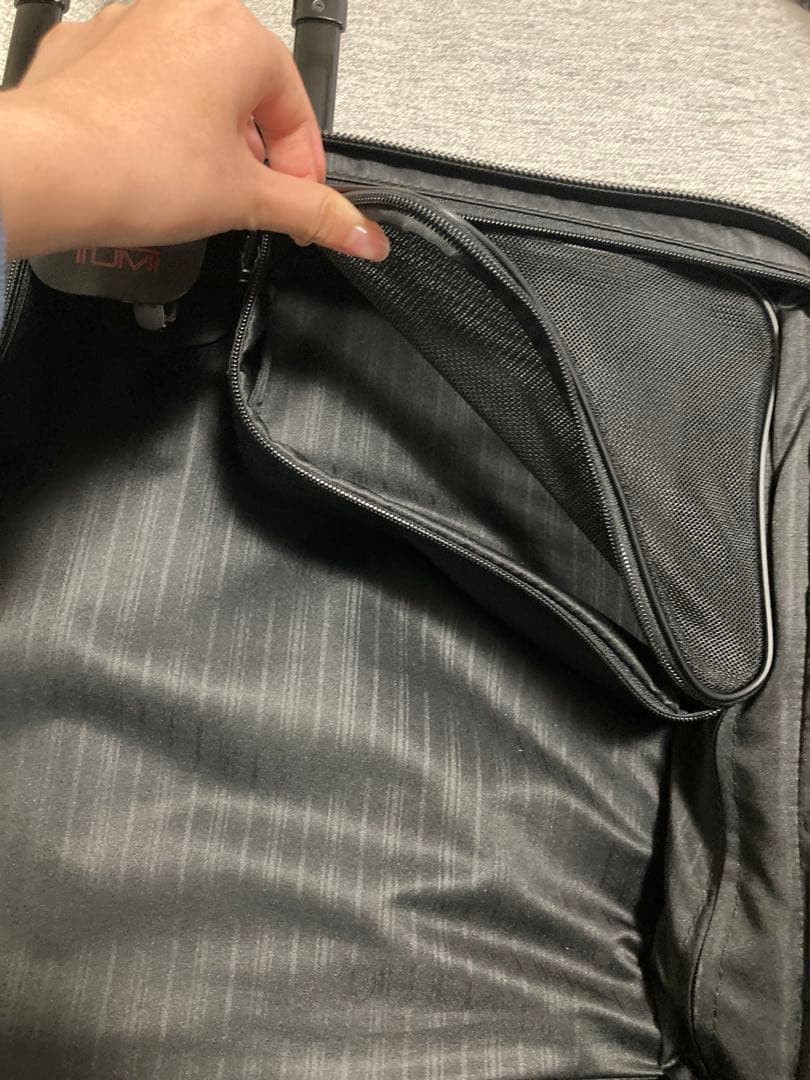 【使用2回】TUMI トゥミ 22033DH キャリー2輪