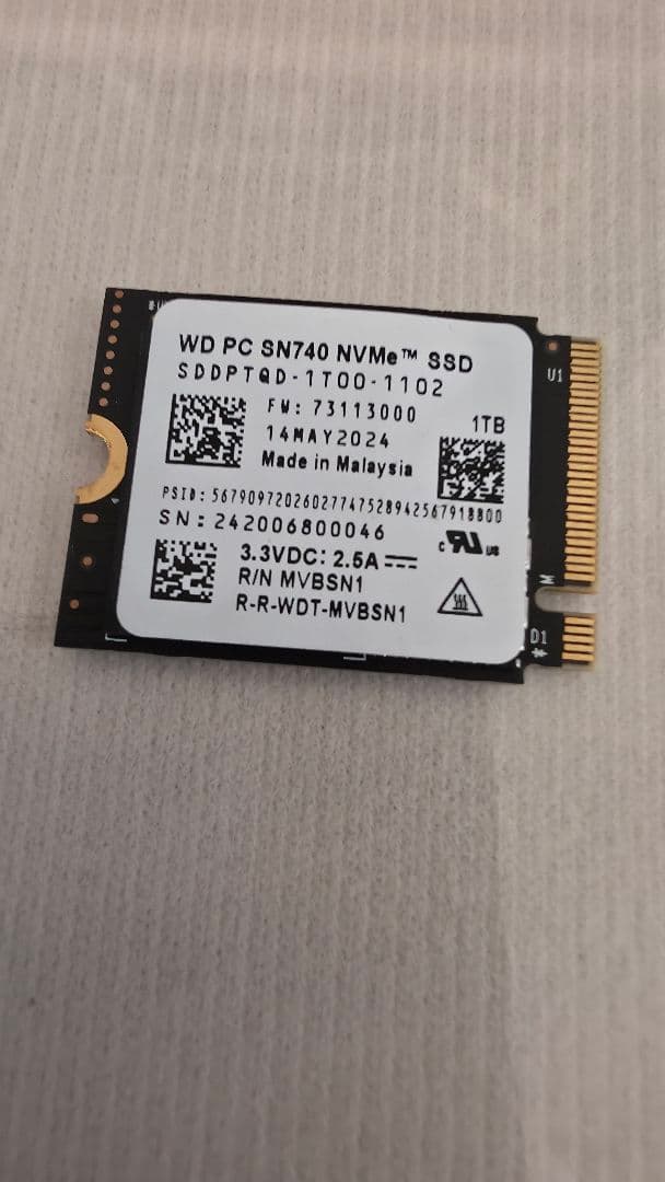 WD SN740 NVMe SSD 1TB 2230サイズ