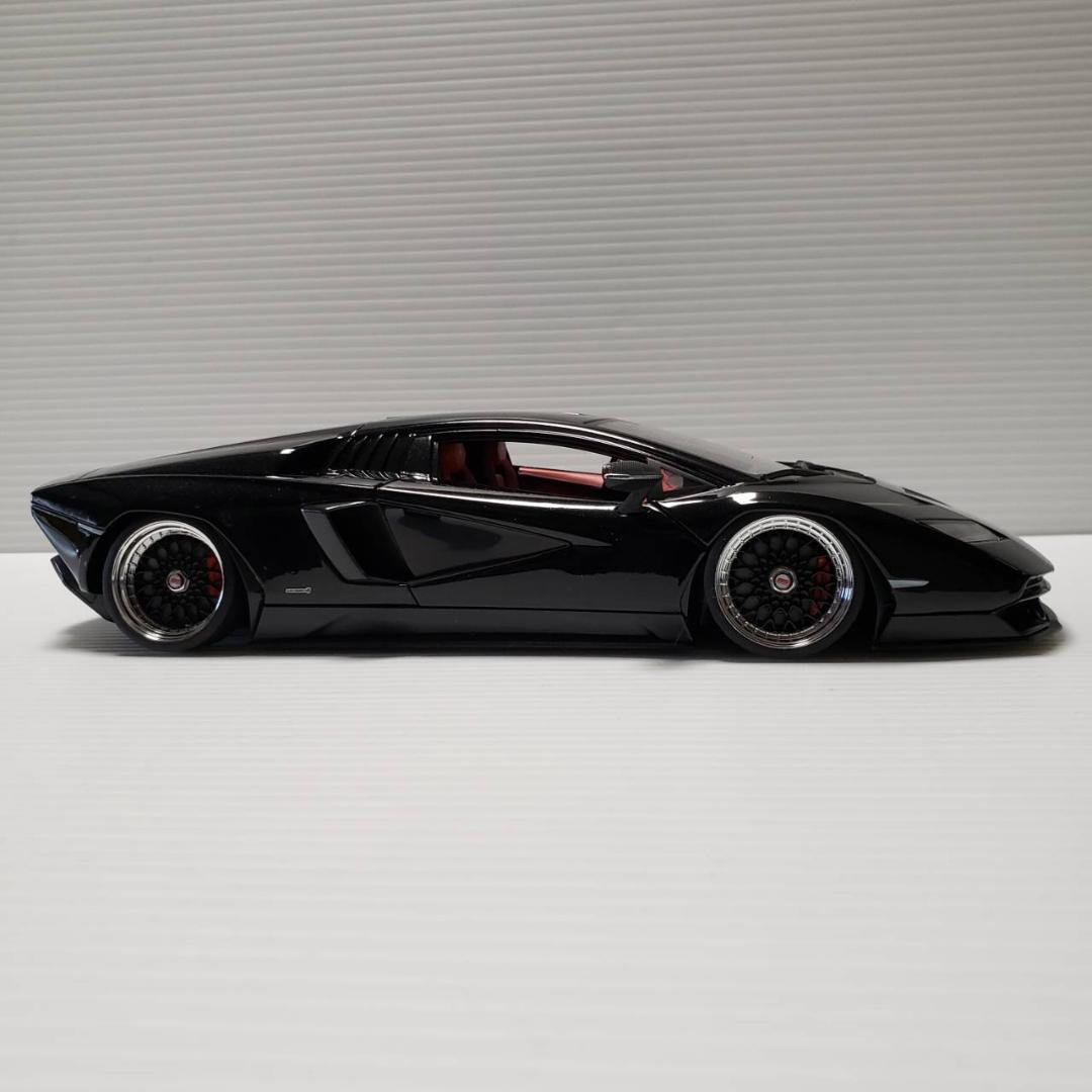 1/18 　ランボルギーニカウンタックLPI 800-4 カスタム