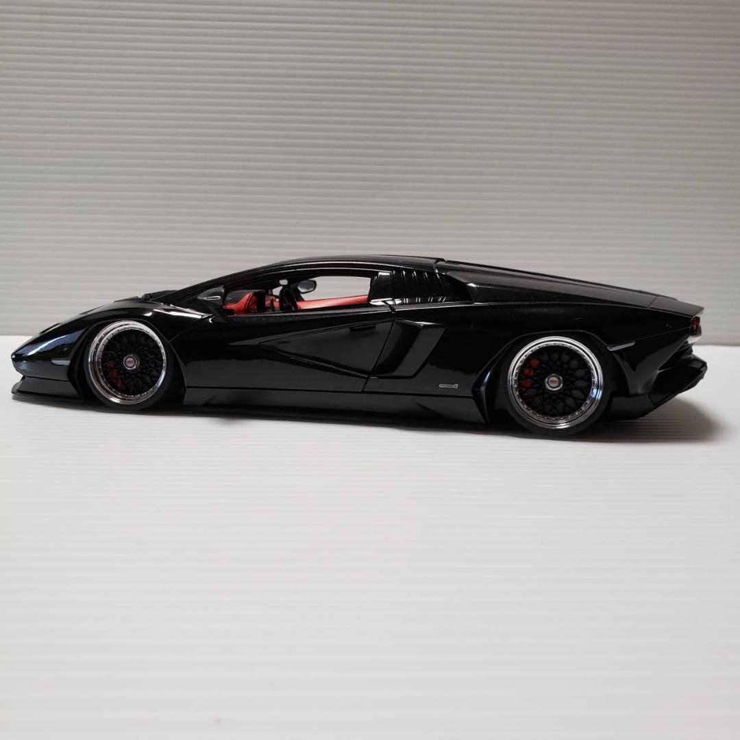 1/18 　ランボルギーニカウンタックLPI 800-4 カスタム