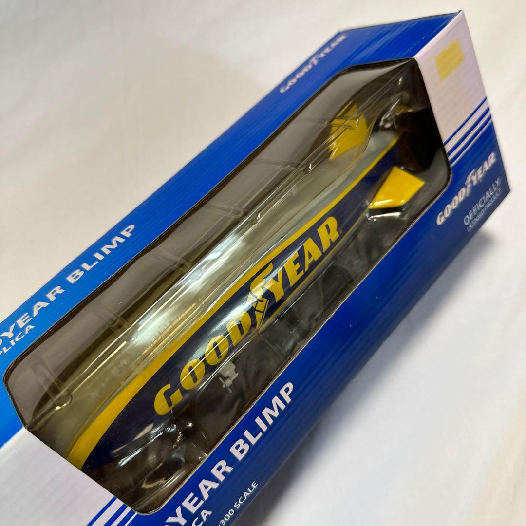 希少非売品　デコトラ　GOODYEAR 飛行船フィギュア　　プラモ　グッドイヤー