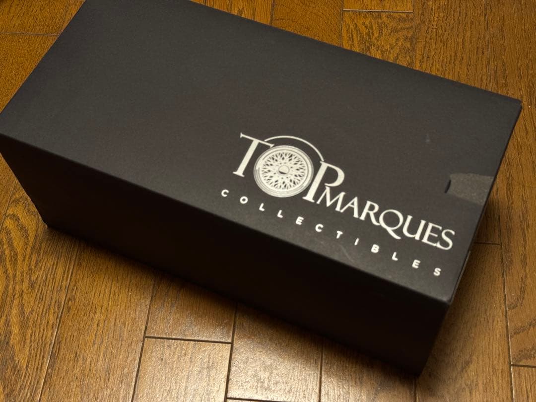 【美品】1/18 フェラーリ F40 TOP MARQUES