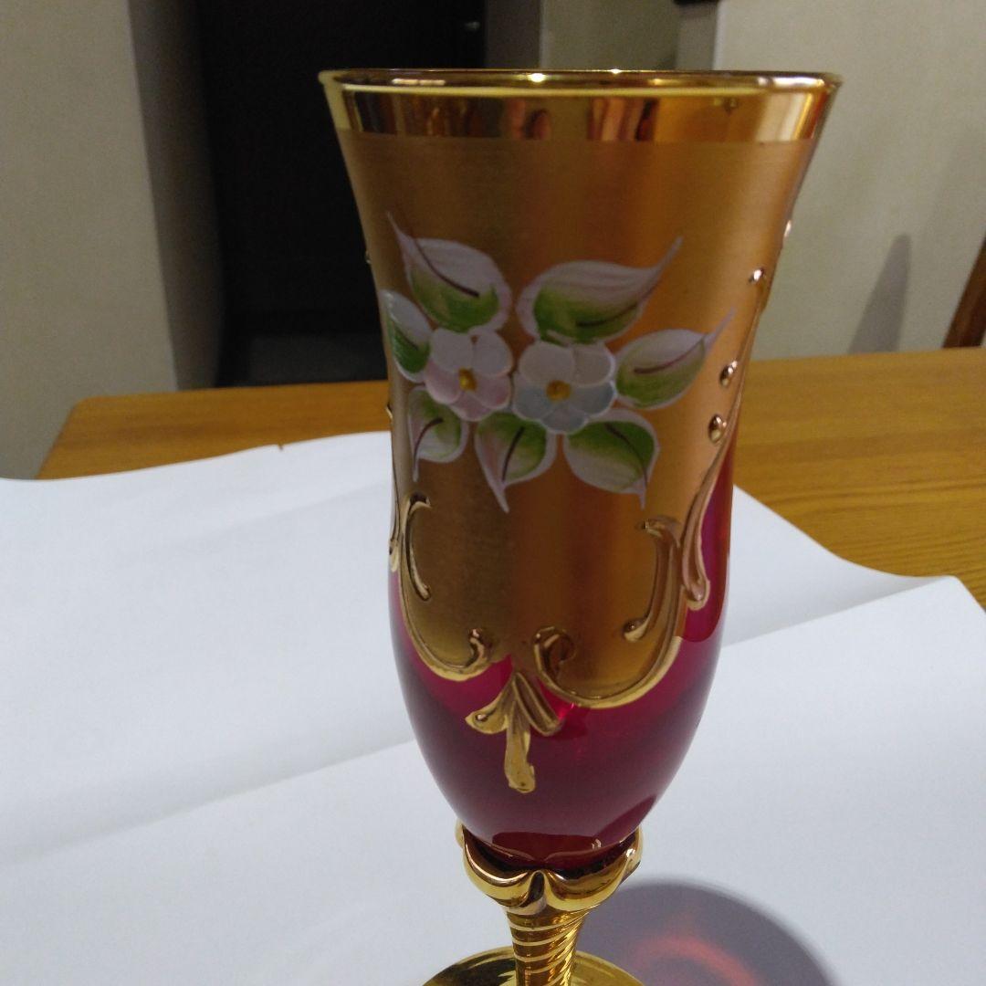 ベネチアングラス　赤と金のガラスグラス 花柄