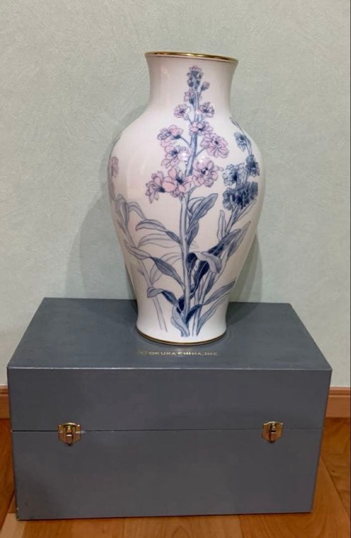 希少　大倉陶園　OKURA 高級　花瓶　正規品　フラワーベース　金彩　花　美品