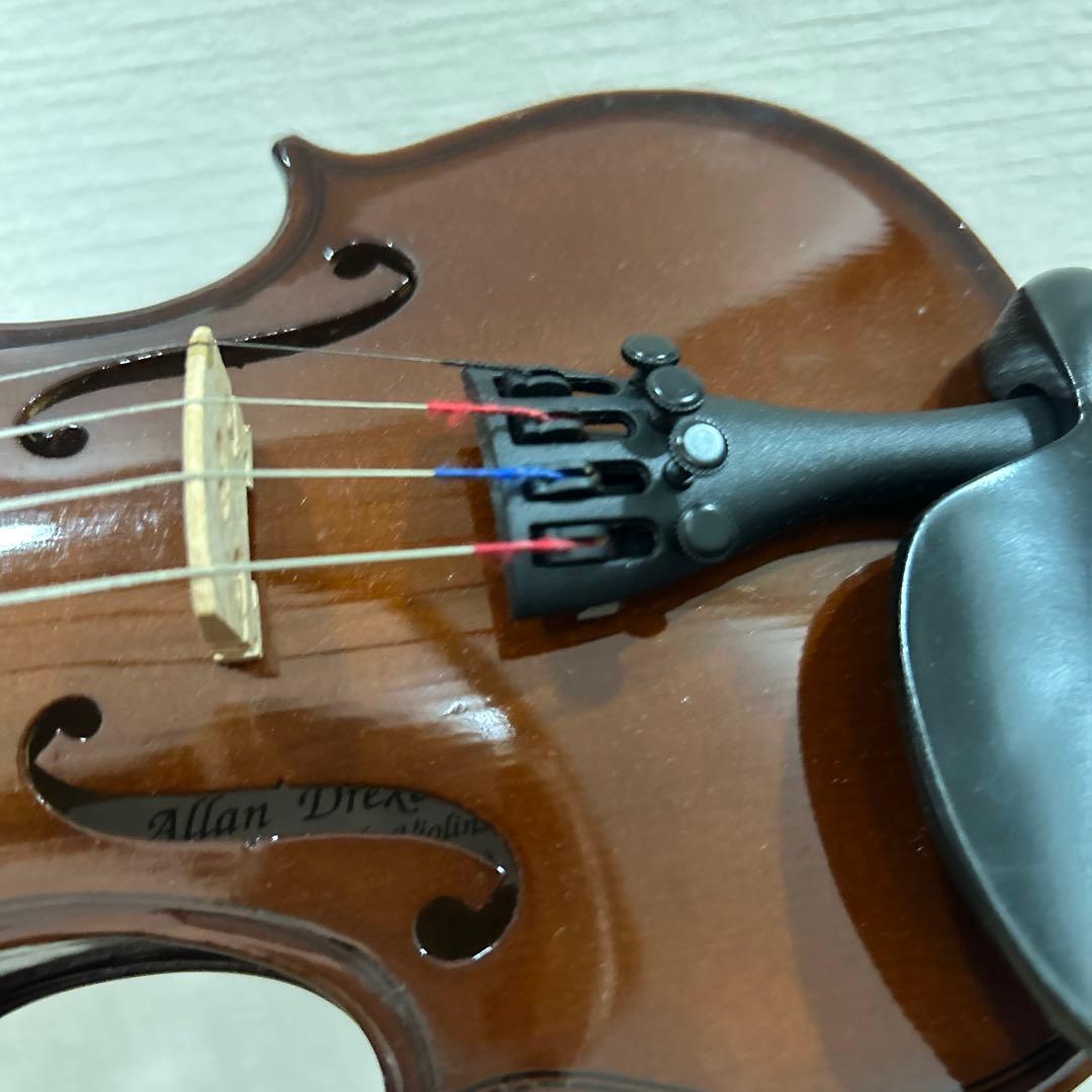 バイオリン　調律済み　弦、ケース付き