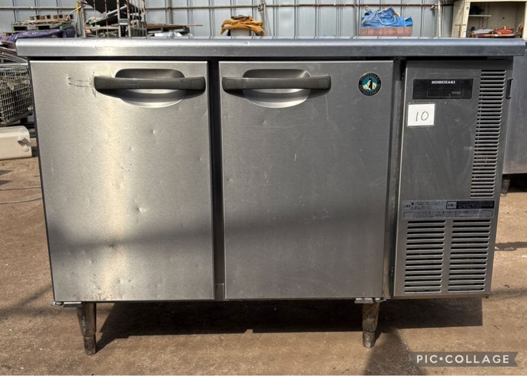 業務用ホシザキの２ドア台下冷蔵庫です。 120ｃｍ幅の需要の多い商品です。