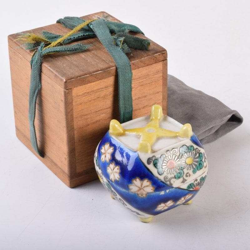 茶道具　色絵　花草文　香合　時代箱　C　8475