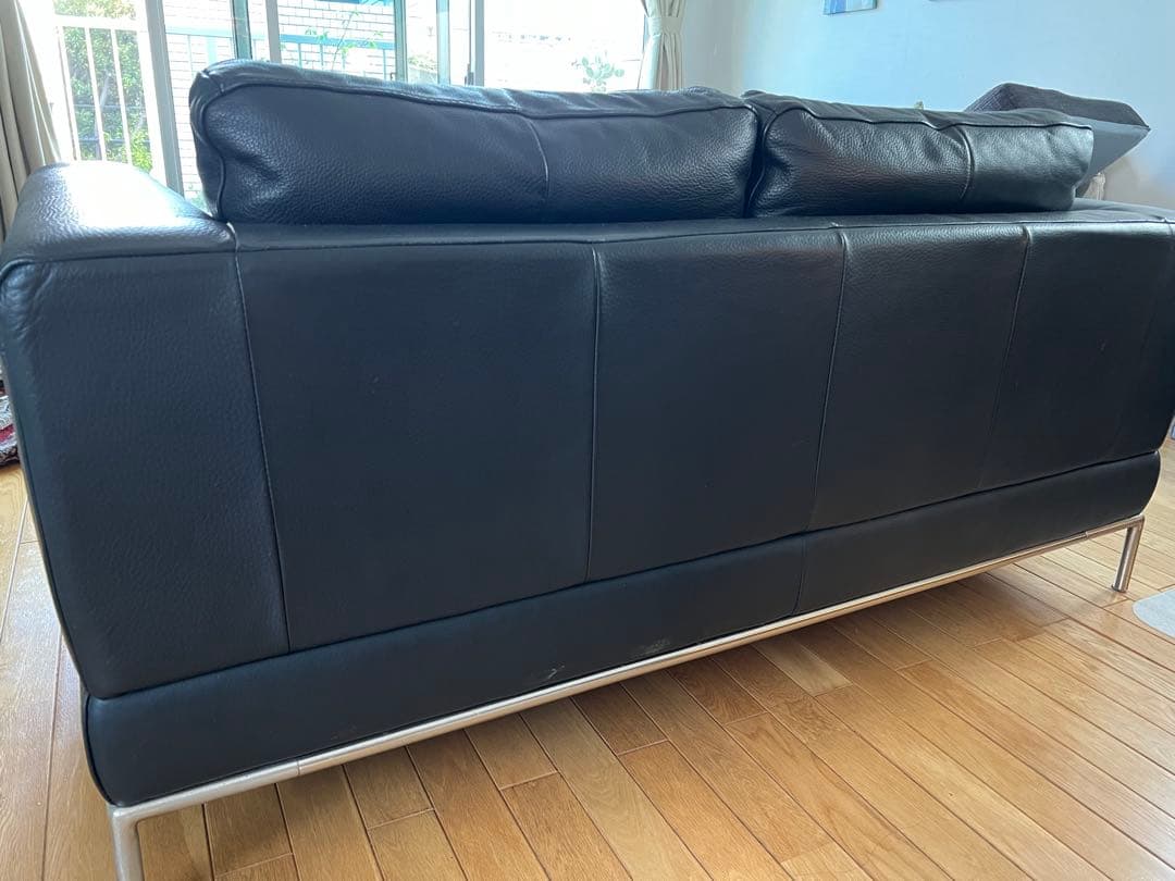 未使用に近い　レア　IKEA全面高級黒レザーソファ ３人掛 送料込