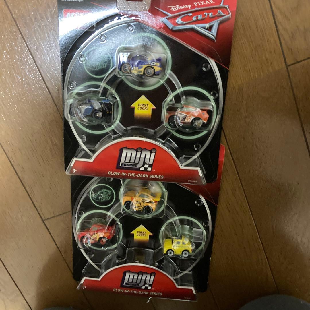 カーズ　ミニミニカーズ ミニレーサーズ　マテル 蓄光モデル2種6台