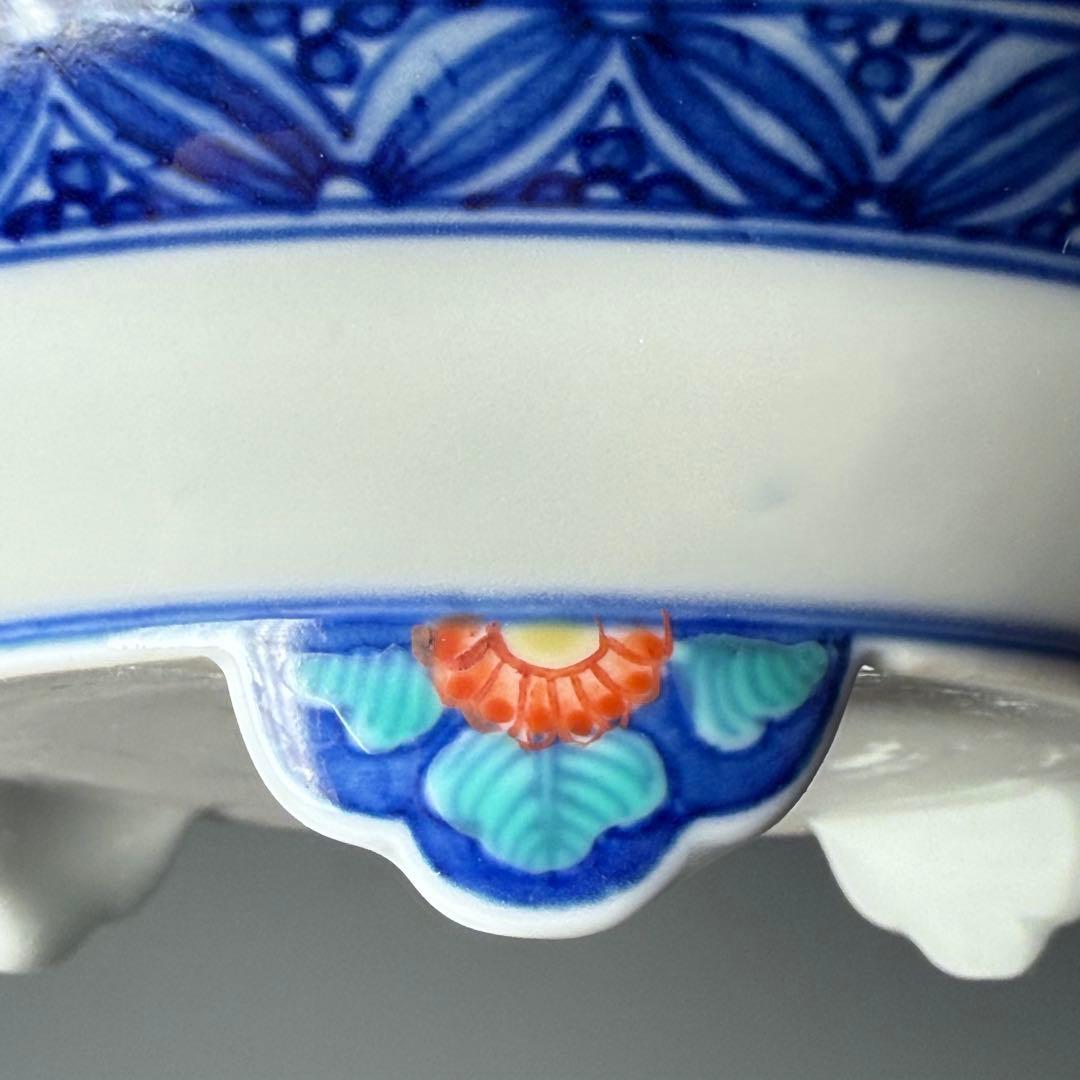 十三代　酒井田柿右衛門　染錦龍地文　香炉　共箱　高級ライン　国重要無形文化財指定