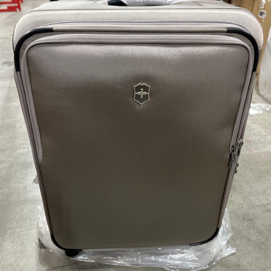 VICTORINOX キャリーケース 605657