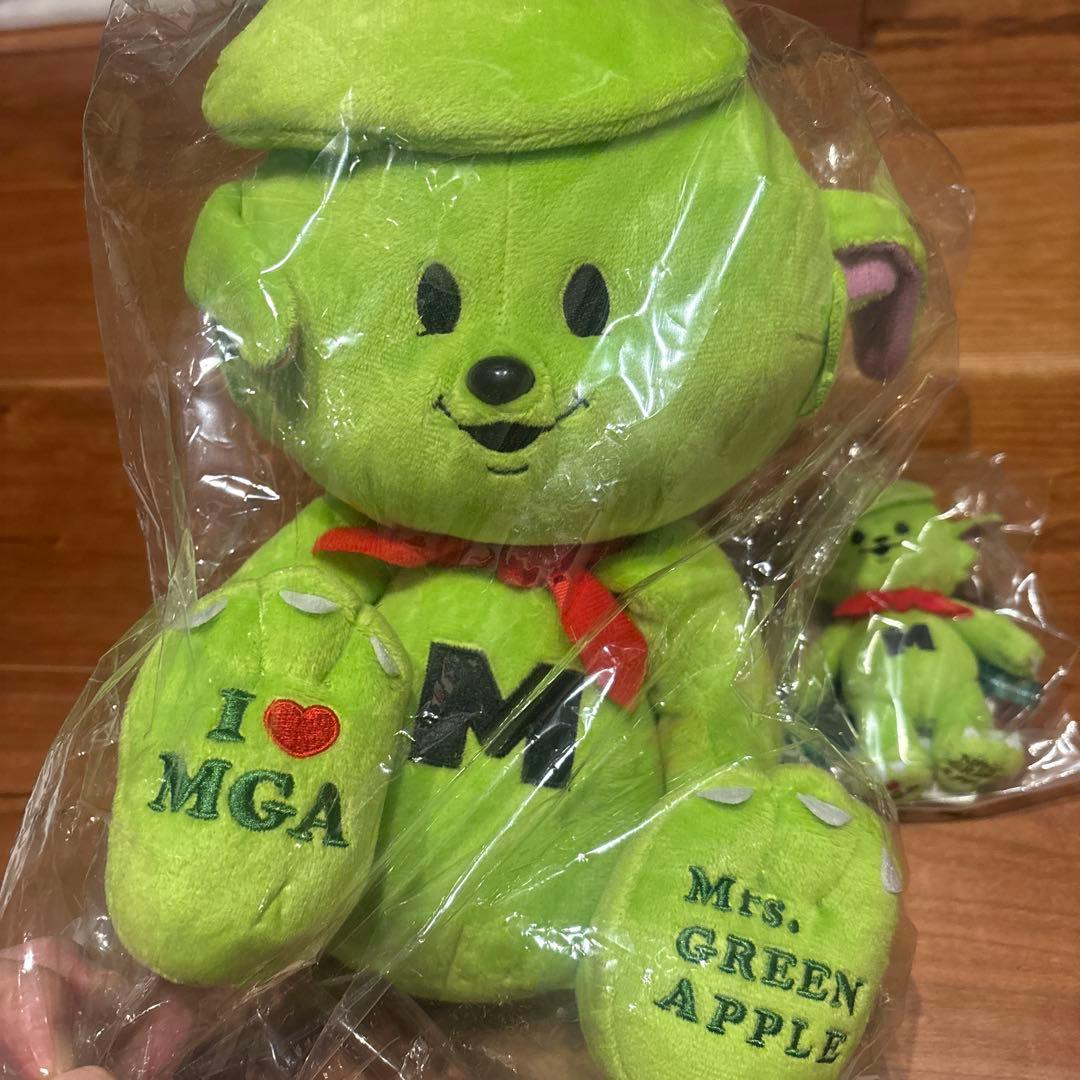 Mrs. GREEN APPLE メメルぬいぐるみとキーホルダー