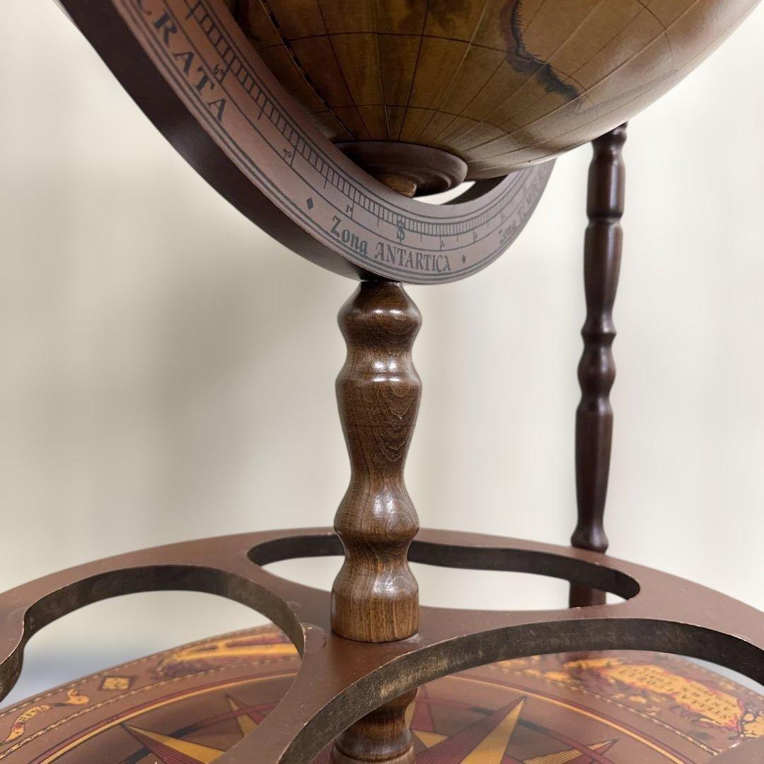 ☆激安‼️ イタリア製 地球儀のモチーフがお洒落なワインラック キャスター付