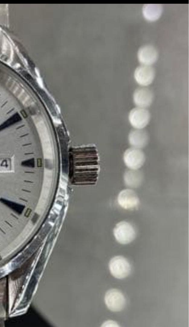 腕時計　オマージュウォッチ　本日お昼頃迄。