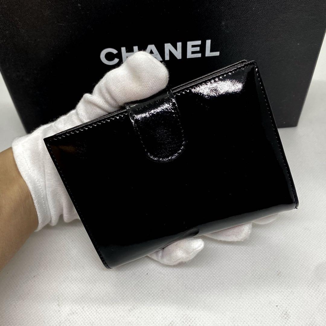 ❤️人気CHANEL❤️定価の半額以下‼️限界価格‼️CHANEL❤️折財布❤️エナメル