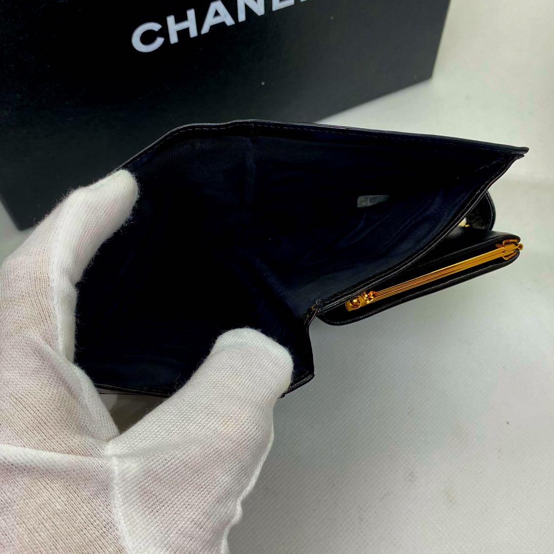 ❤️人気CHANEL❤️定価の半額以下‼️限界価格‼️CHANEL❤️折財布❤️エナメル