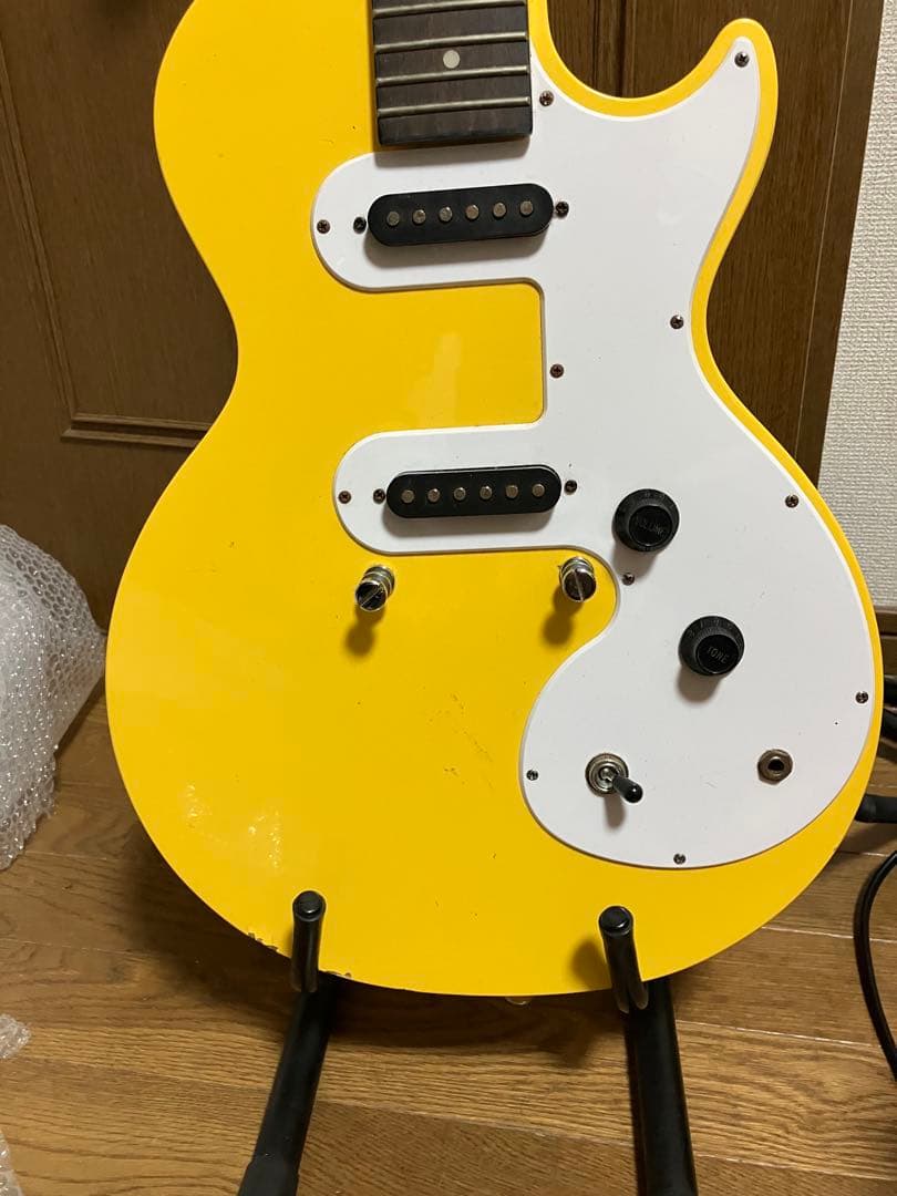 ４月2日までEpiphone Les Paul SLイエロー