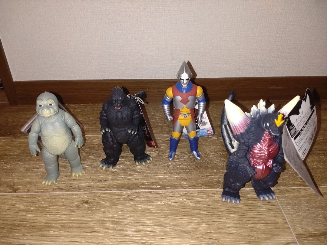 ムービーモンスターシリーズ　ミニラ　ジェットジャガー　スペースゴジラ　ゴジラ