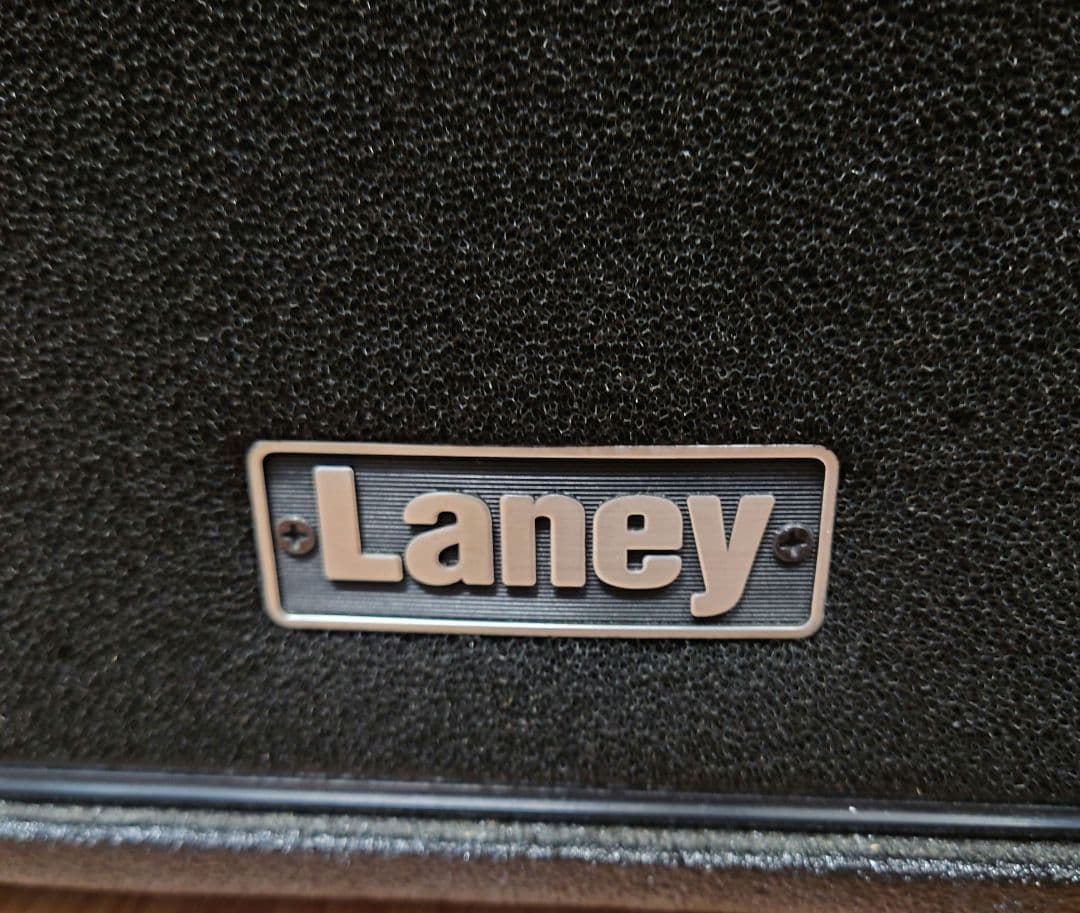 ■■LANEY A1＋　アコースティックギター用アンプ