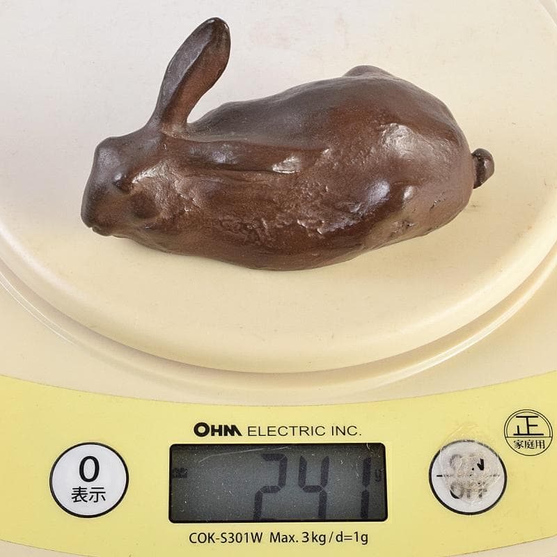 古銅　ブロンズ像　兎　置物　三郎刻印あり(吉田三郎？)　時代箱付　V　R9104