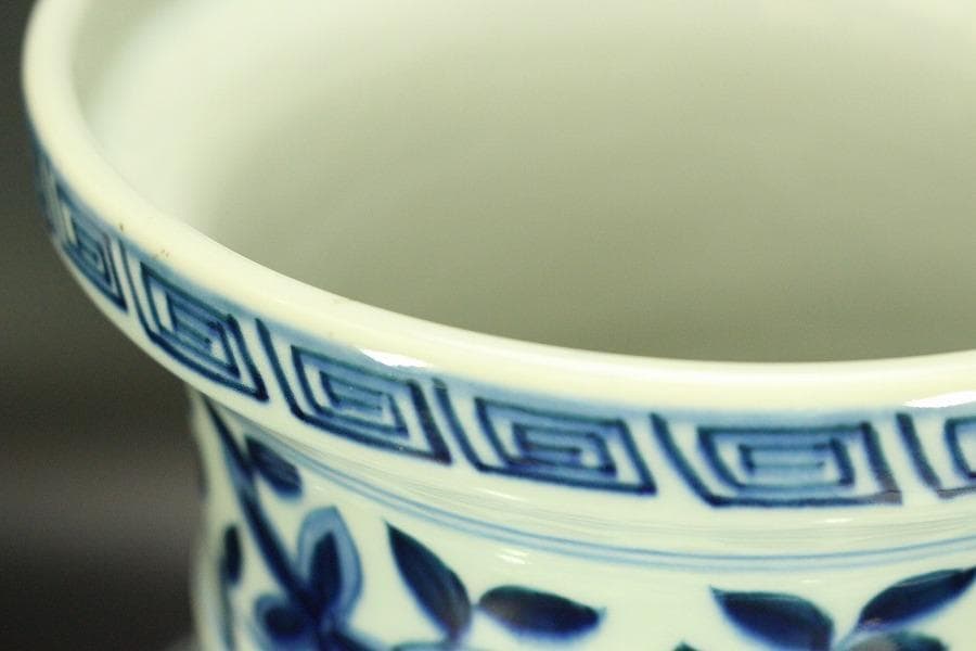 中国美術 景徳鎮 古い花瓶(ZE511)