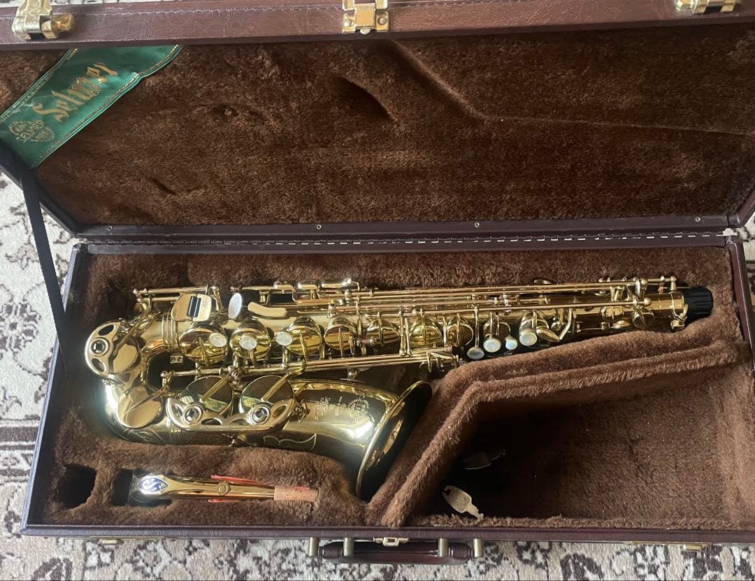 アルトサックスH.SELMER SA-80 Serie II 彫刻入