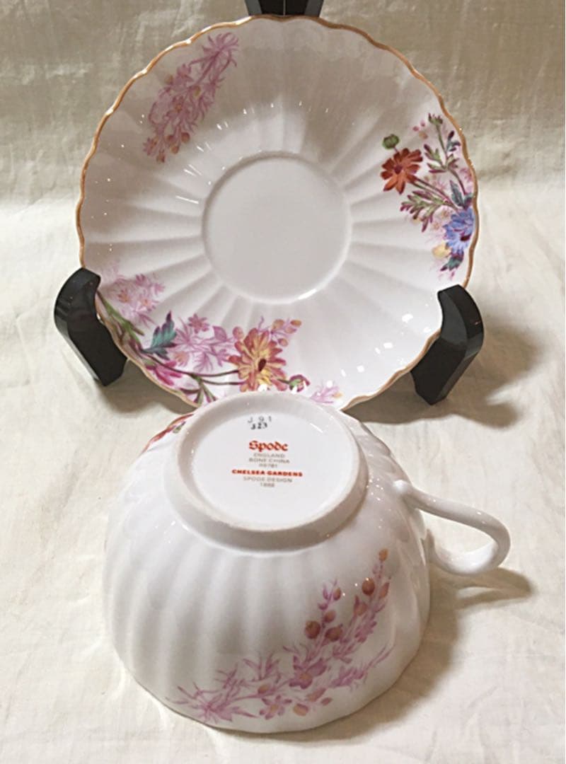 スポード　チェルシーガーデン　トリプル　カップ＆ソーサー